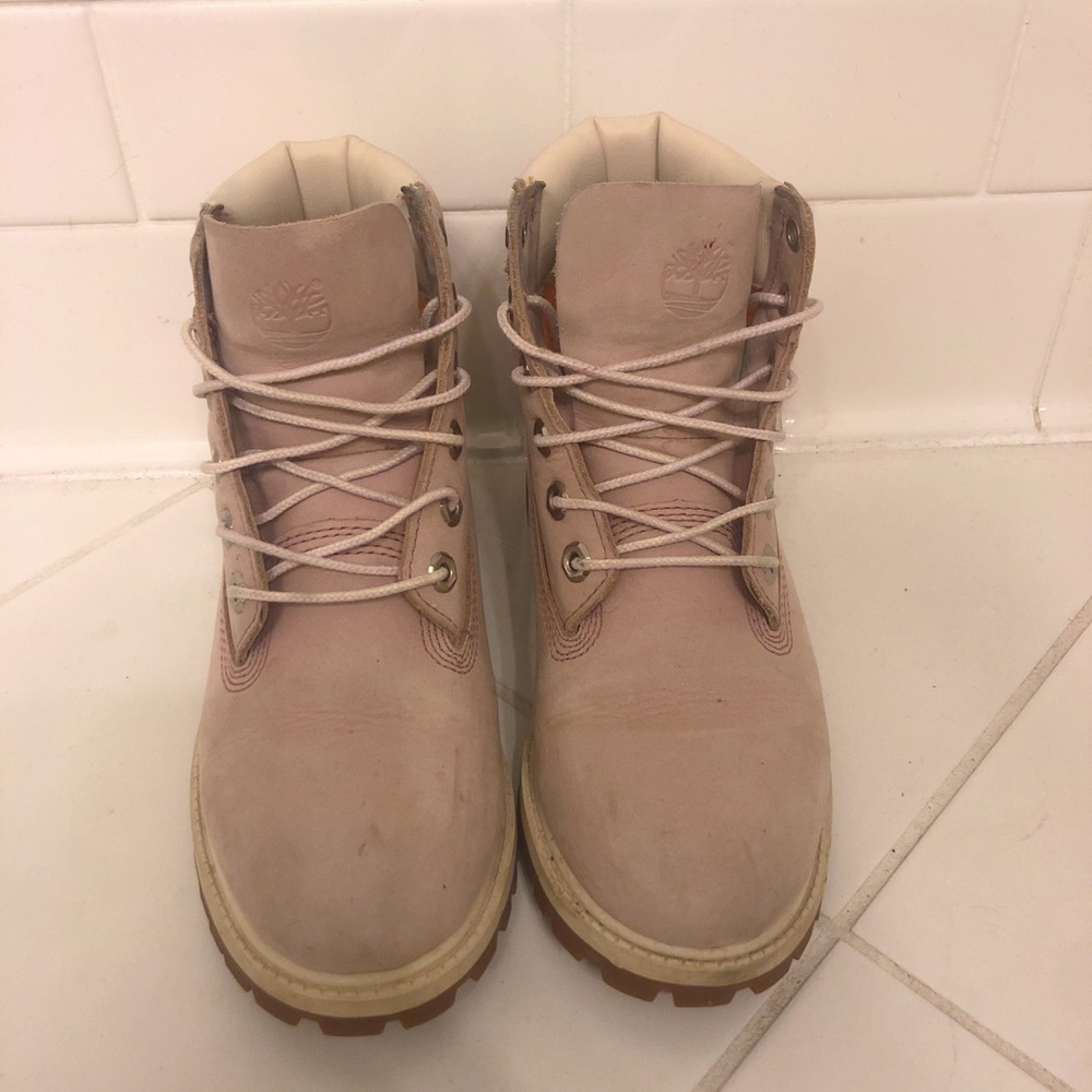 Pink Timberlands - Picture 2 of 2
